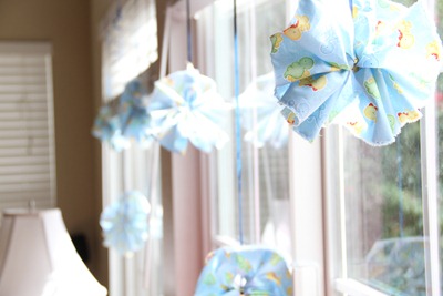 baby shower poofs (3)
