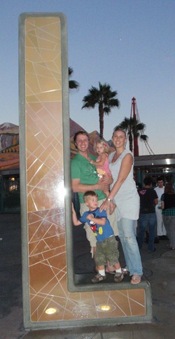daytripping mom theme park