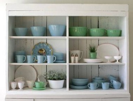 milk glass 1
