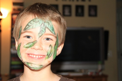 leaf face painting