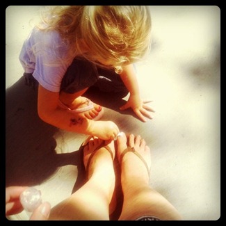 painting nails