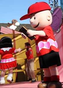 Knott’s Berry Farm–TWOgether is Better
