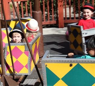 Knott’s Berry Farm–TWOgether is Better
