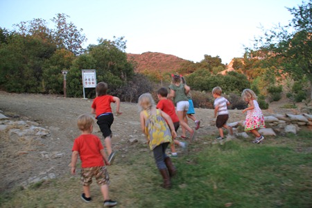 Family Hike in the Saddleback mountains