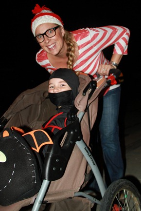 DIY Where's Waldo costume